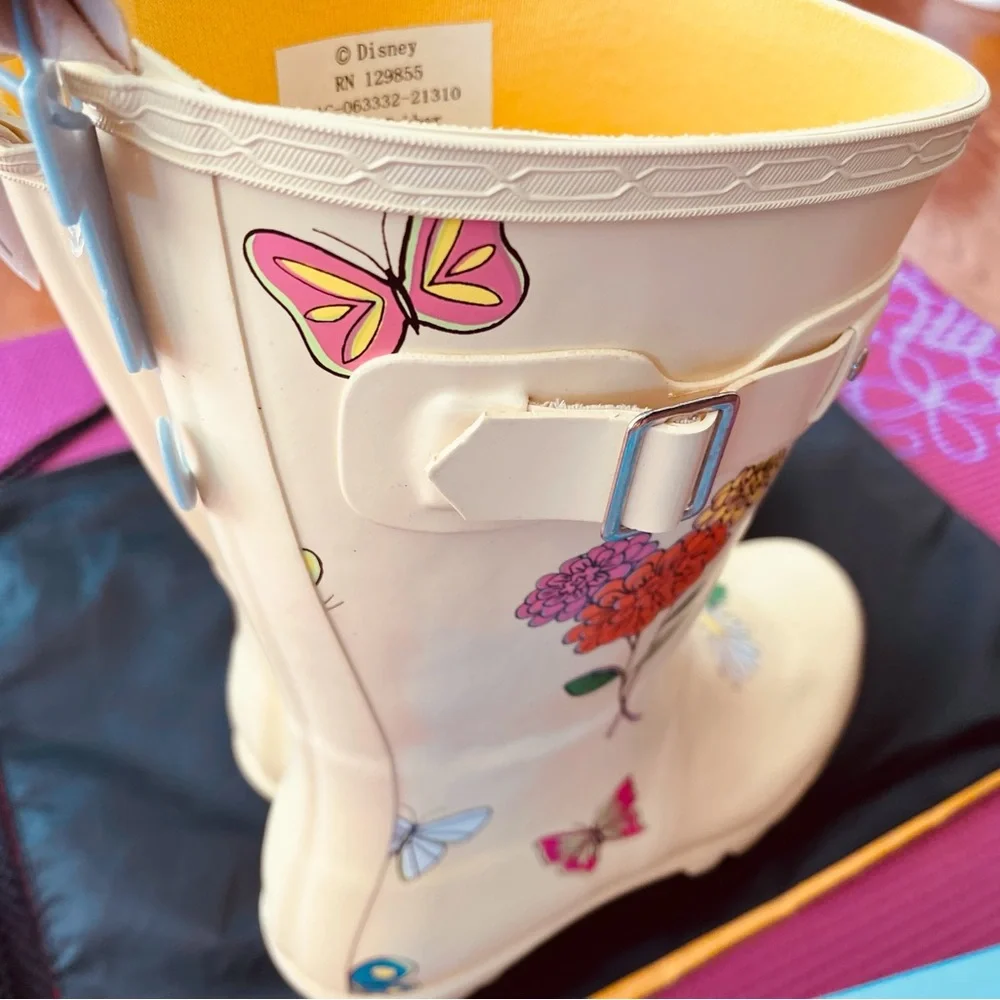 Disney parks women rain boots size7